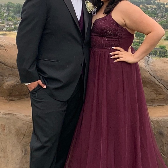 PROM DRESS - Picture 5 of 6